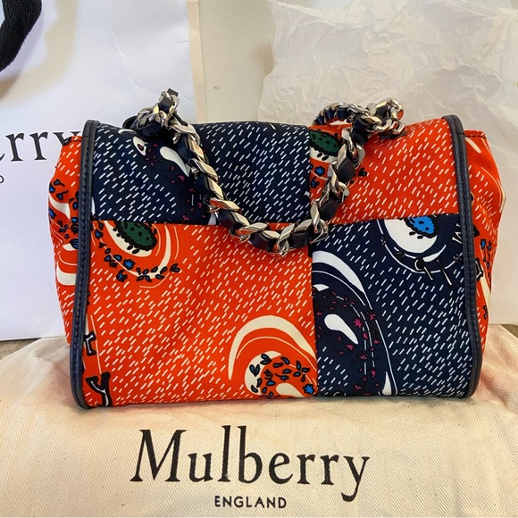 Giftable Mulberry Top Handle EcoNylon Shoulder bag - Picture 2 of 6